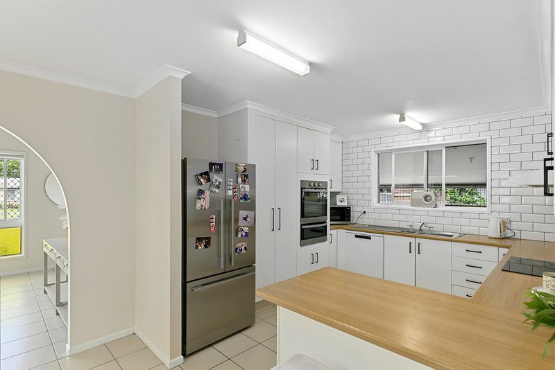 Photo - 30 Wonga Street, Scarness QLD 4655 - Image 9