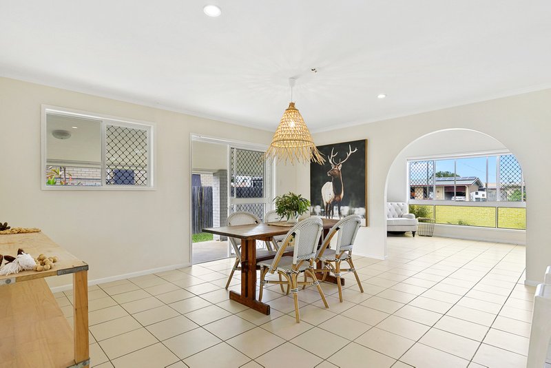 Photo - 30 Wonga Street, Scarness QLD 4655 - Image 10