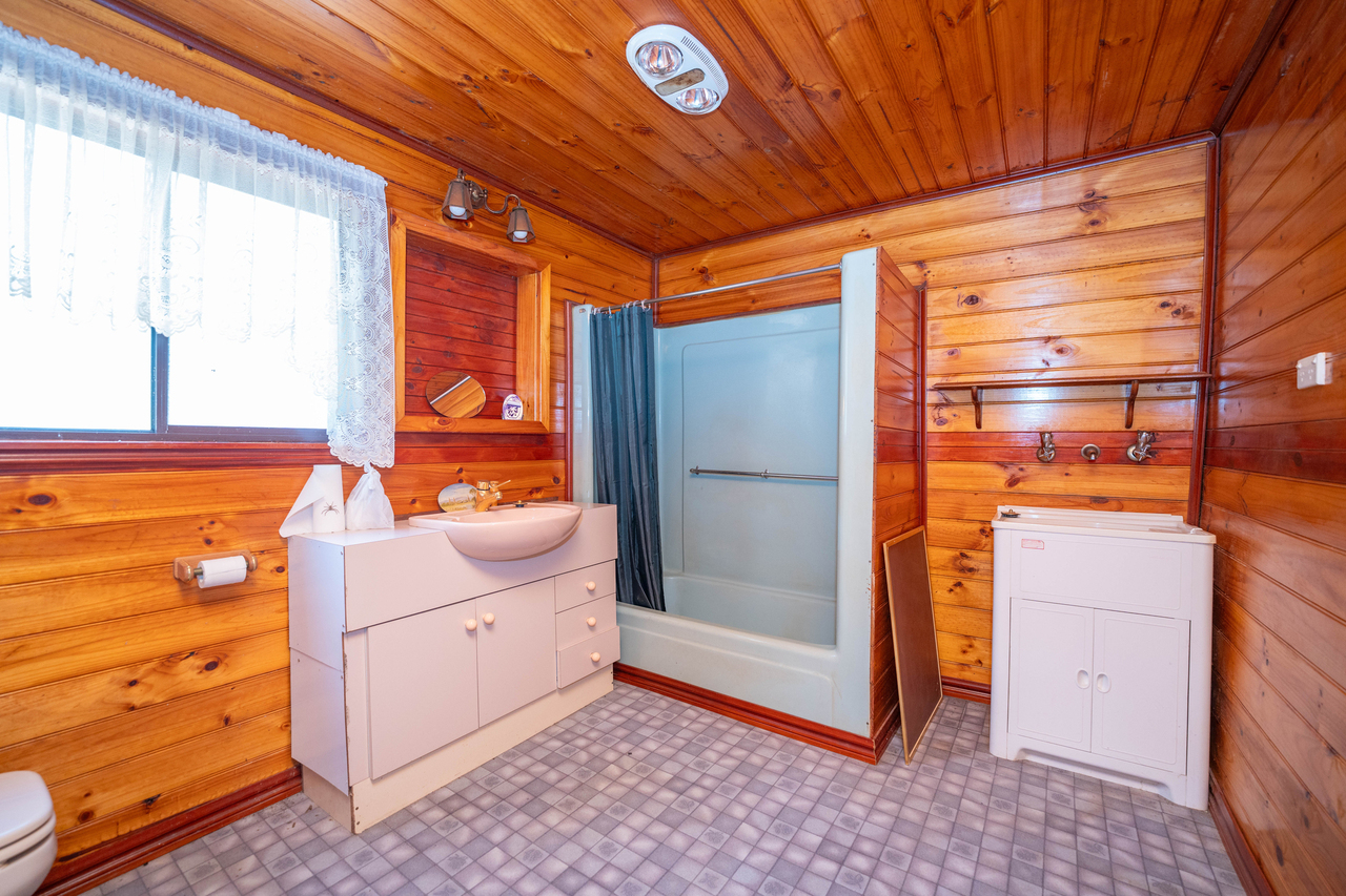 1-bedroom house at 30 Woodland Drive, Scarsdale, VIC 3351, Golden Plains, Victoria