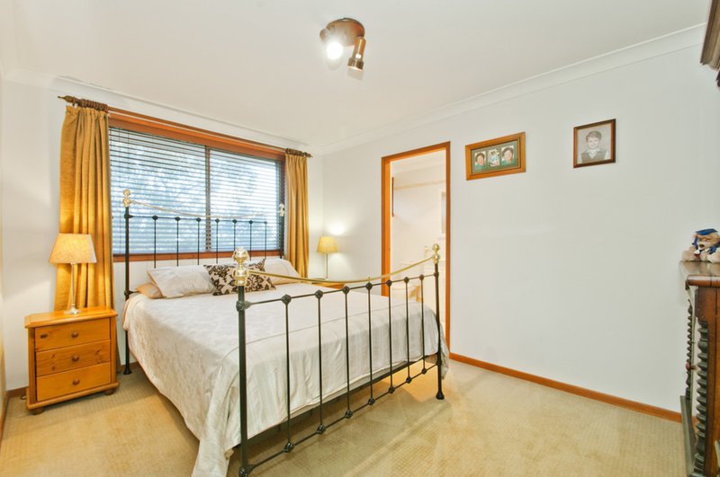 Photo - 30 Woombye Close, Koonawarra NSW 2530 - Image 11