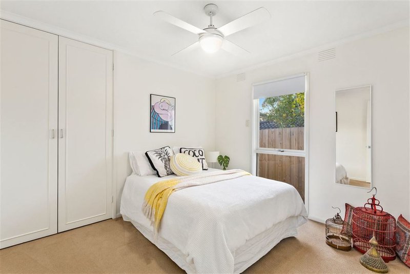 Photo - 30 York Street, Glen Waverley VIC 3150 - Image 6