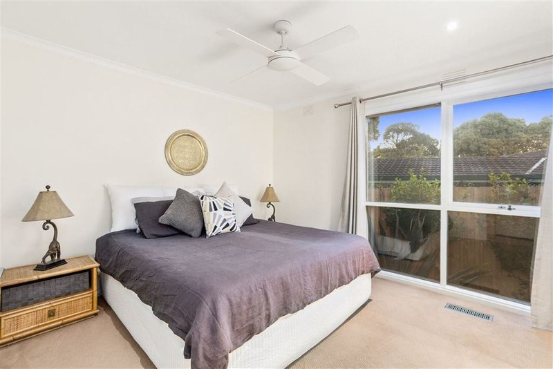 Photo - 30 York Street, Glen Waverley VIC 3150 - Image 7