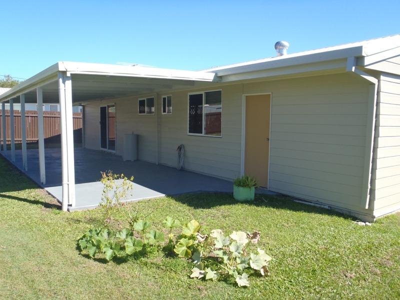 Photo - 30 Zammit Street, Deception Bay QLD 4508 - Image 2