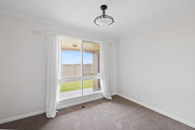 Photo - 300 Cunninghams Road, Werribee South VIC 3030 - Image 12