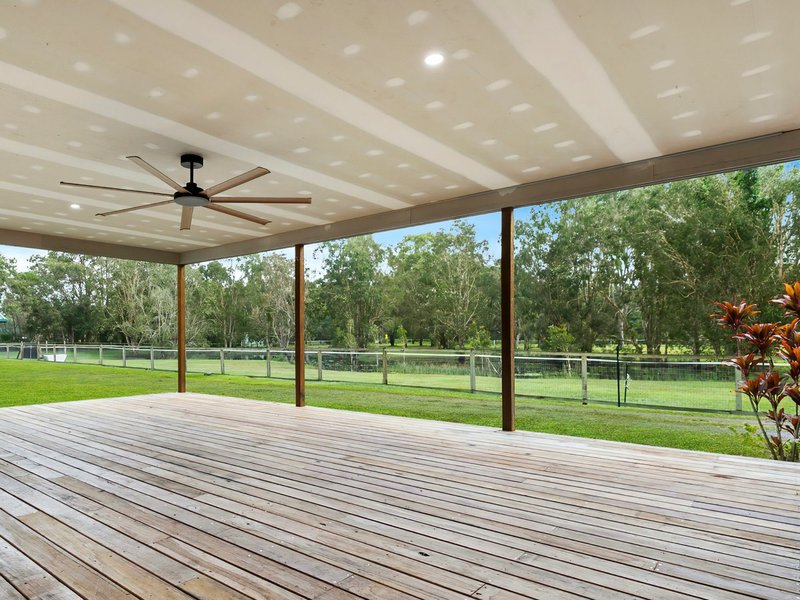 Photo - 300 Peel Road, Beachmere QLD 4510 - Image 11