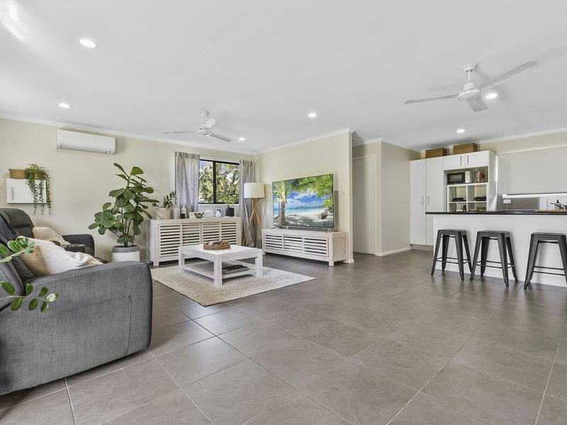 Photo - 300 Peel Road, Beachmere QLD 4510 - Image 19