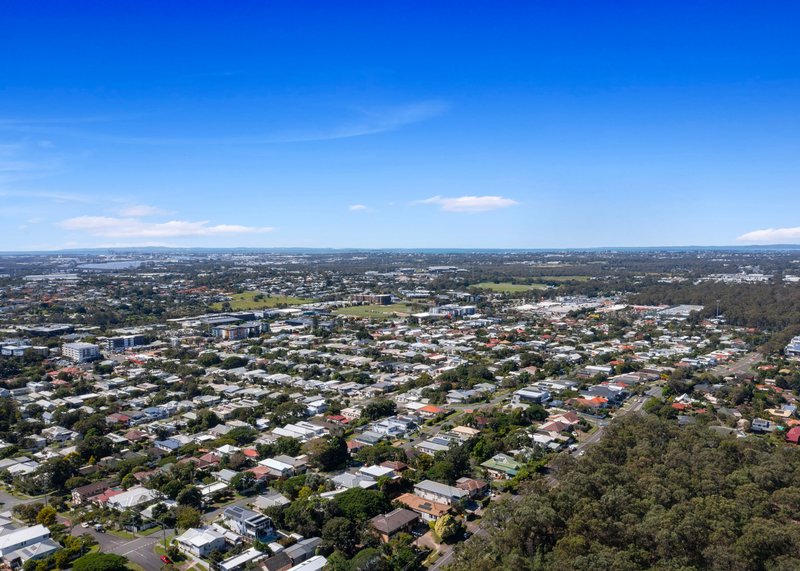 Photo - 300 Richmond Road, Cannon Hill QLD 4170 - Image 26