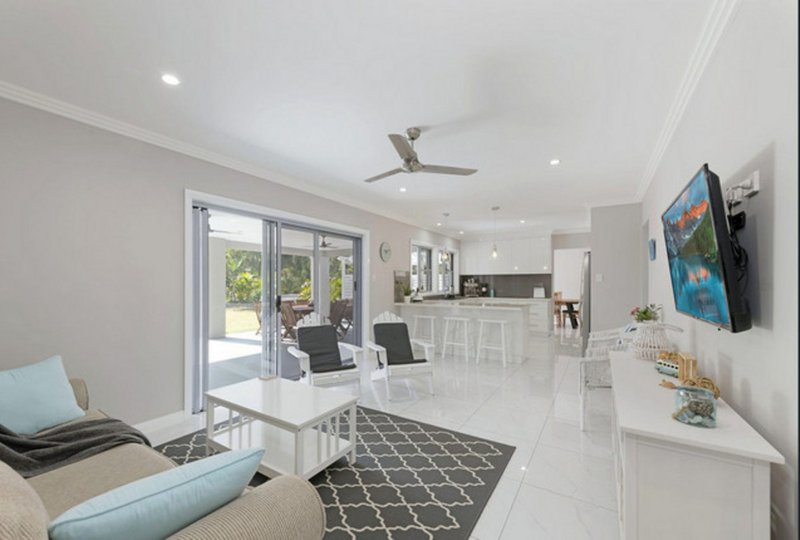 Photo - 300 Sylvan Drive, Moore Park Beach QLD 4670 - Image 5