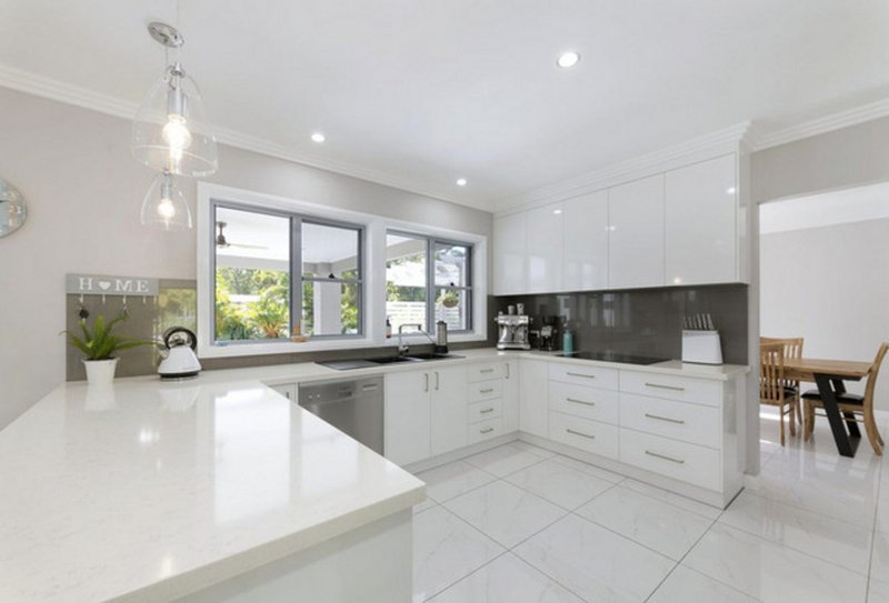 Photo - 300 Sylvan Drive, Moore Park Beach QLD 4670 - Image 6