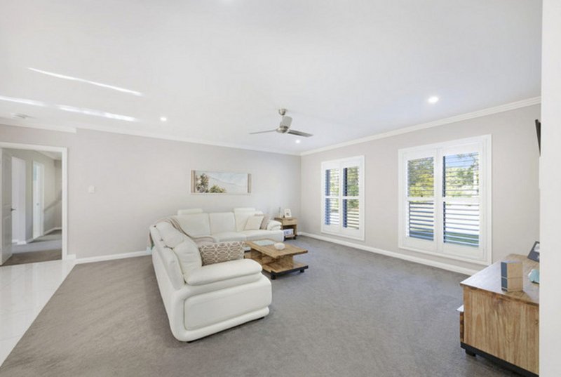 Photo - 300 Sylvan Drive, Moore Park Beach QLD 4670 - Image 9