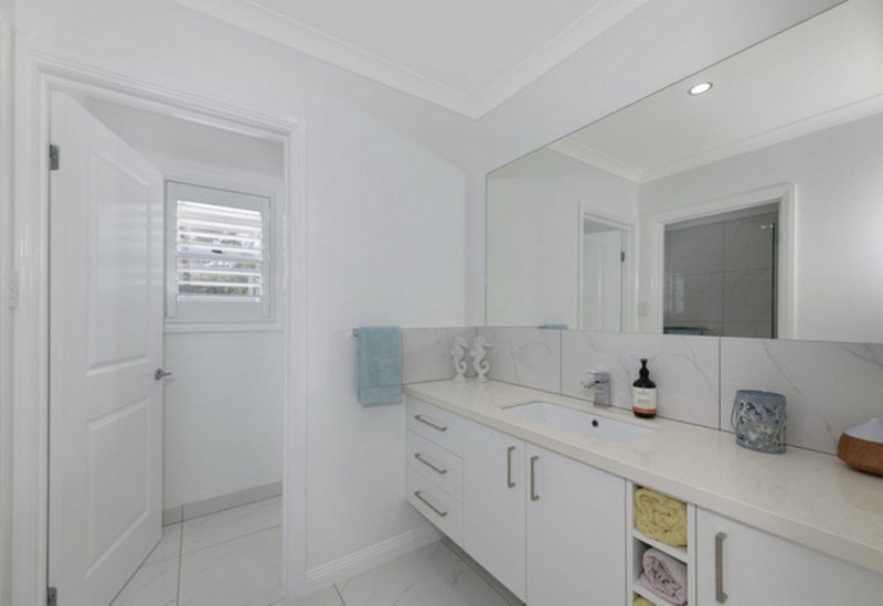 Photo - 300 Sylvan Drive, Moore Park Beach QLD 4670 - Image 17