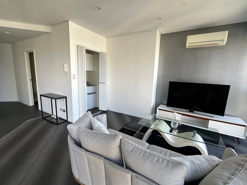 Photo - 3007/501 Adelaide Street, Brisbane City QLD 4000 - Image 3