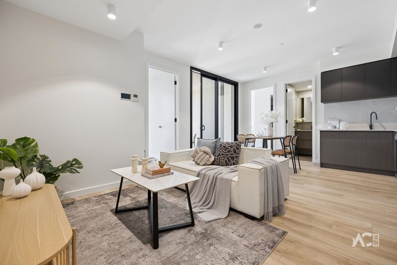 Photo - 3008/6 Penaluna Place, Adelaide SA 5000 - Image 2