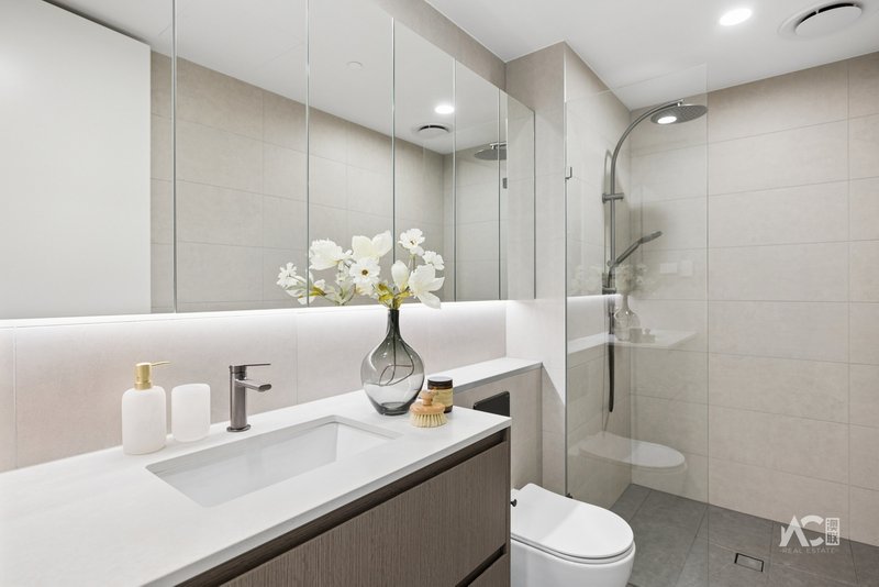 Photo - 3008/6 Penaluna Place, Adelaide SA 5000 - Image 11