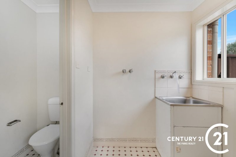 Photo - 300b Polding Street, Smithfield NSW 2164 - Image 7