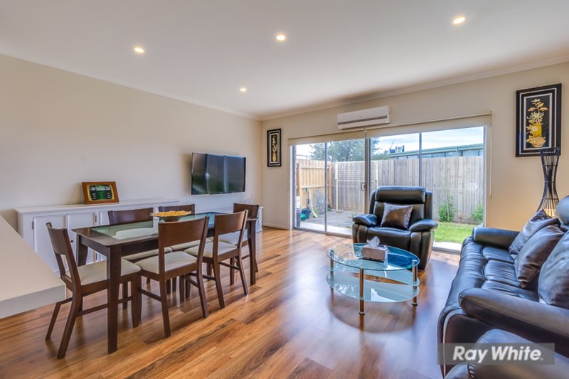 Photo - 30/1-5 Thomas Carr Drive, Tarneit VIC 3029 - Image 8