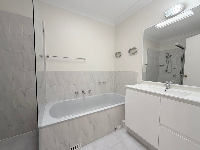 Photo - 30/1-9 Cottee Drive, Epping NSW 2121 - Image 6