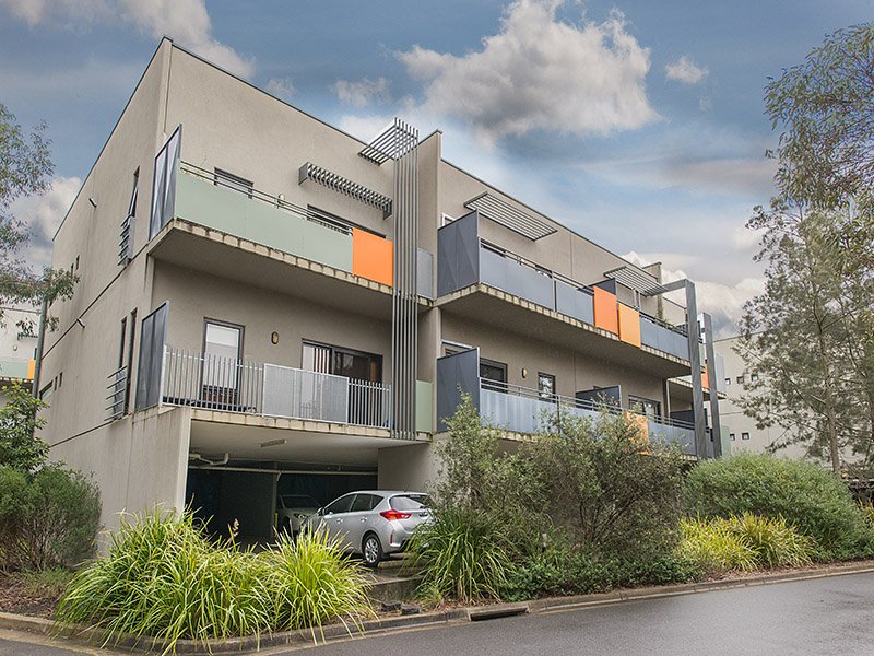 Photo - 30/1 Eucalyptus Mews, Notting Hill VIC 3168 - Image 5