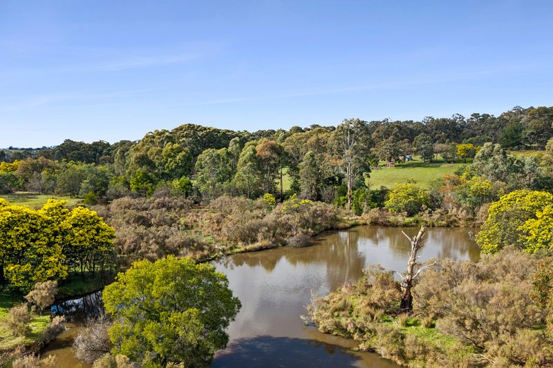 Photo - 301 Old Drummond Road, Taradale VIC 3447 - Image 2