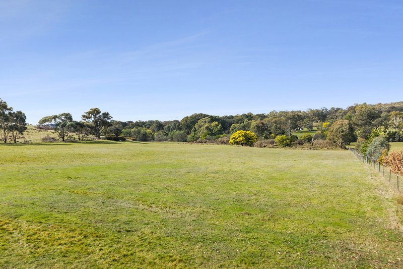 Photo - 301 Old Drummond Road, Taradale VIC 3447 - Image 6
