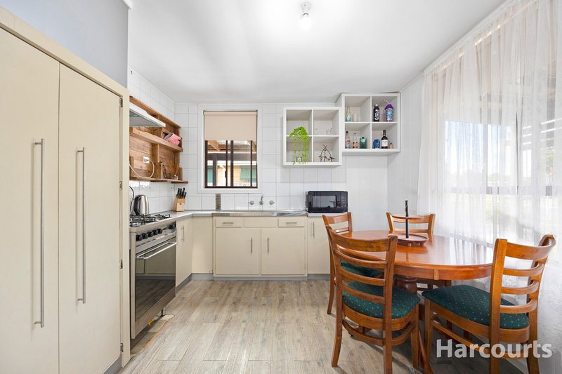 Photo - 301 Old Sale Road, Newborough VIC 3825 - Image 5