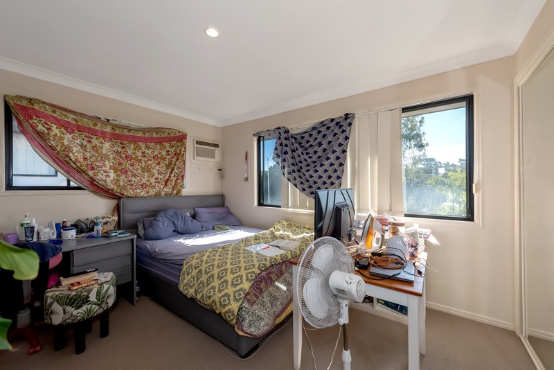 Photo - 30/1 Secondary Street, Upper Coomera QLD 4209 - Image 6