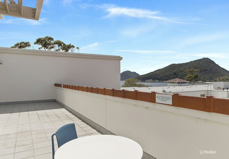 Photo - 301 Whitesands, 1/43 Shoal Bay Road, Shoal Bay NSW 2315 - Image 20