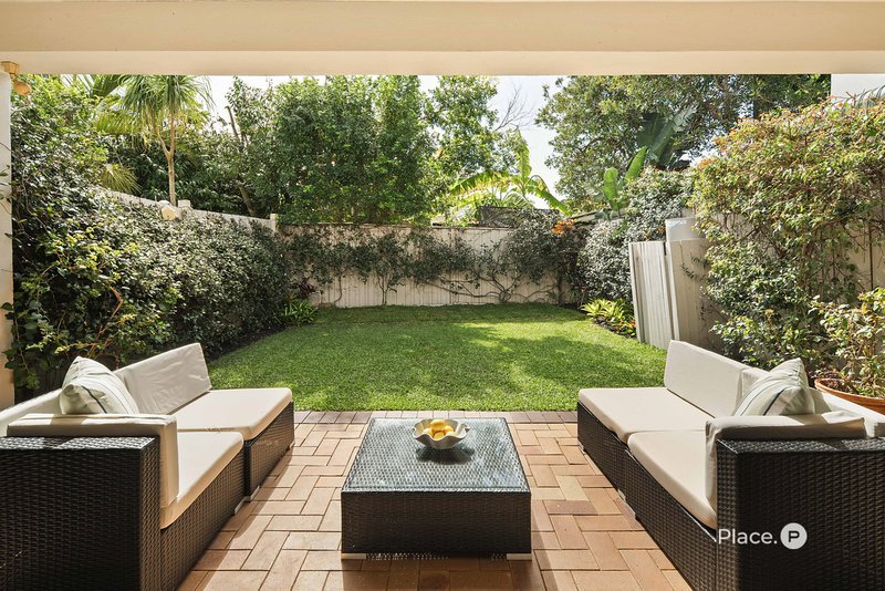 Photo - 30/101 Coutts Street, Bulimba QLD 4171 - Image 10