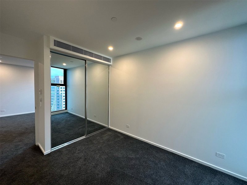 Photo - 3010/81 City Road, Southbank VIC 3006 - Image 5