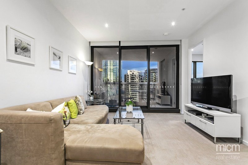 Photo - 3010/9 Power Street, Southbank VIC 3006 - Image 2