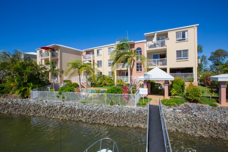 Photo - 30/11-19 Taylor Street, Biggera Waters QLD 4216 - Image 1