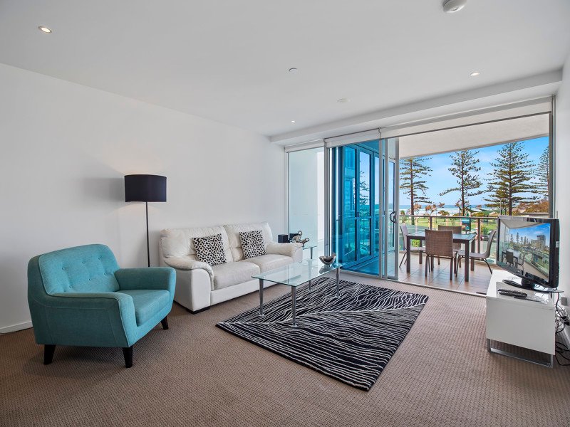 Photo - 301/1 Douglas Street 'Nirvana' , Coolangatta QLD 4225 - Image 2