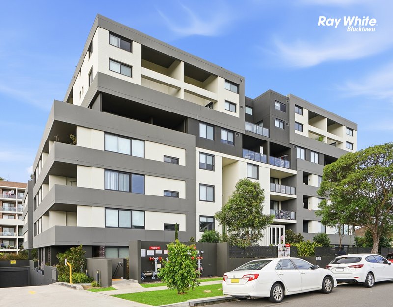 Photo - 301/10 Carinya Street, Blacktown NSW 2148 - Image 2