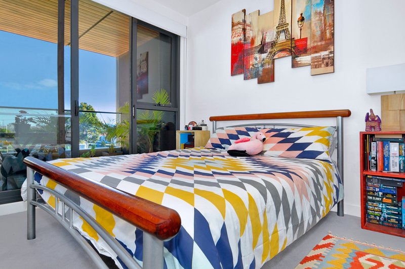 Photo - 301/11 Horizon Drive, Maribyrnong VIC 3032 - Image 4