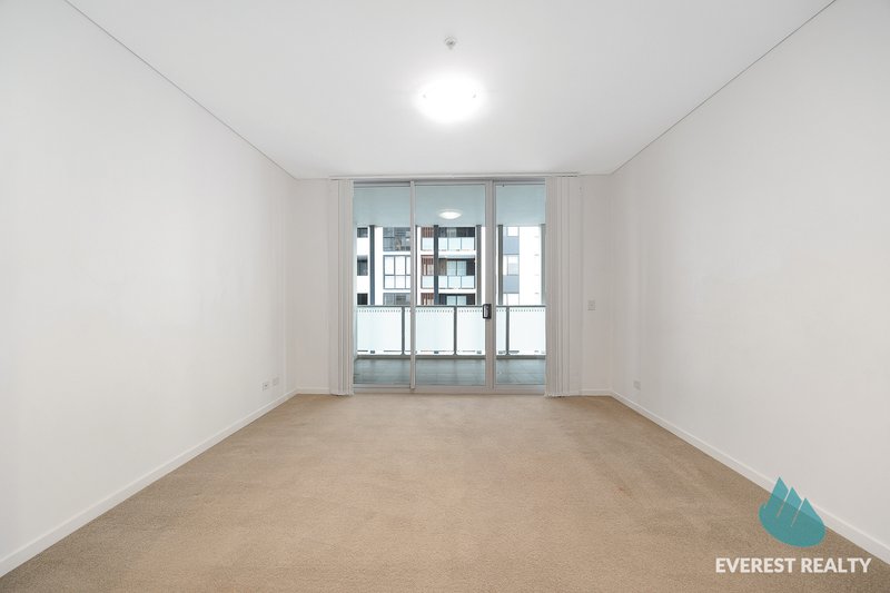 Photo - 301/12-14 Northumberland Road, Auburn NSW 2144 - Image 1