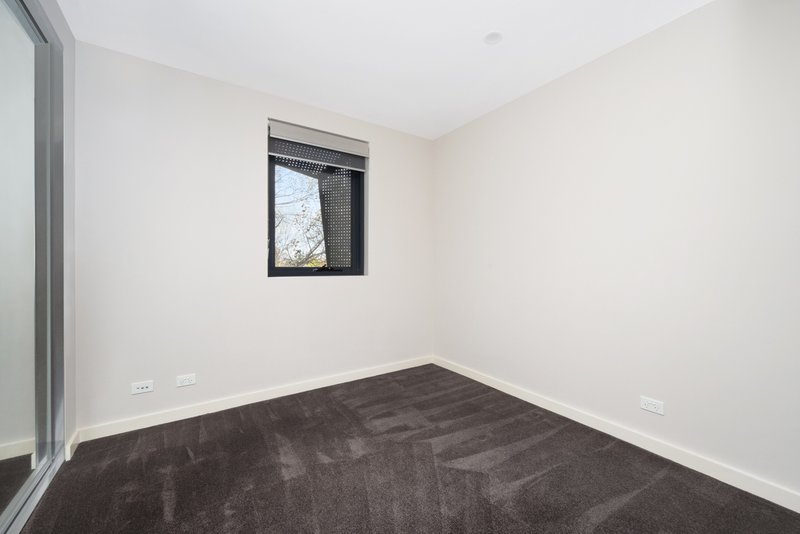 Photo - 30/115 Canberra Avenue, Griffith ACT 2603 - Image 9