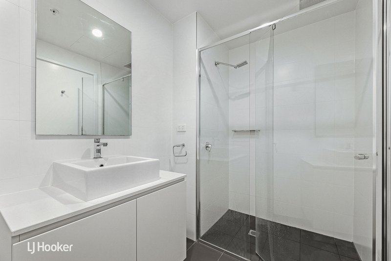 Photo - 301/156 Wright Street, Adelaide SA 5000 - Image 10