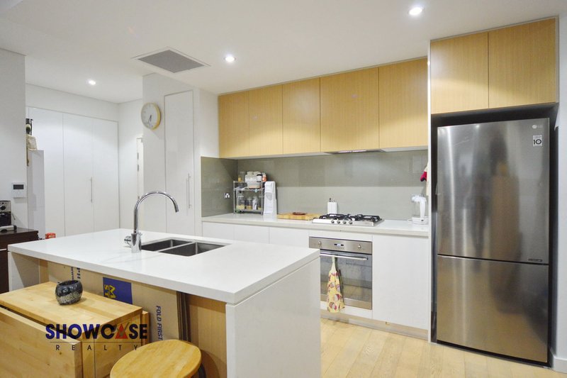 Photo - 3011/7 Angas Street, Meadowbank NSW 2114 - Image 3