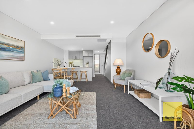 Photo - 301/211 West Street, Umina Beach NSW 2257 - Image 4