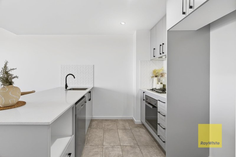 Photo - 301/211 West Street, Umina Beach NSW 2257 - Image 5