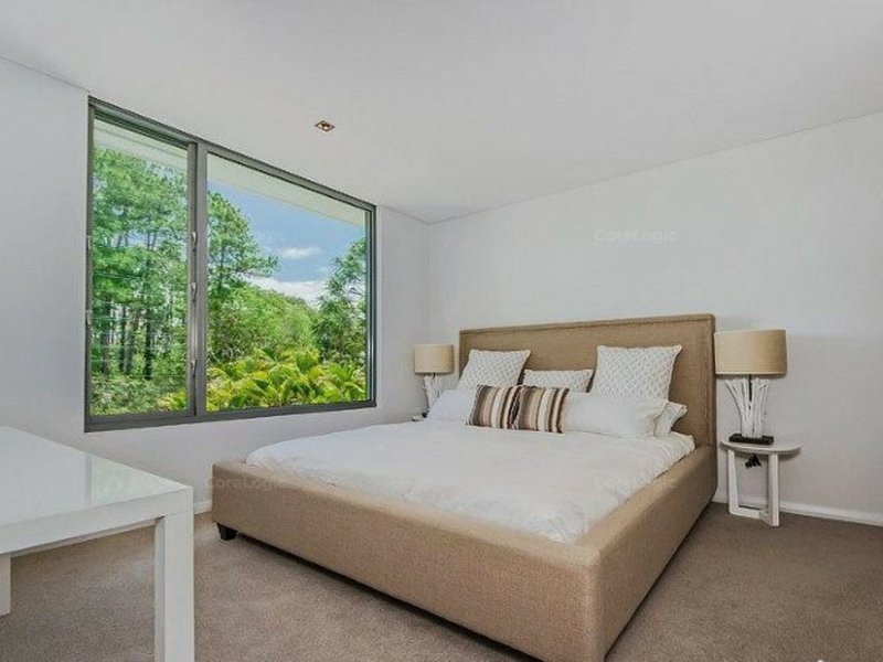 Photo - 301/22 Ben Lexcen Place, Robina QLD 4226 - Image 5