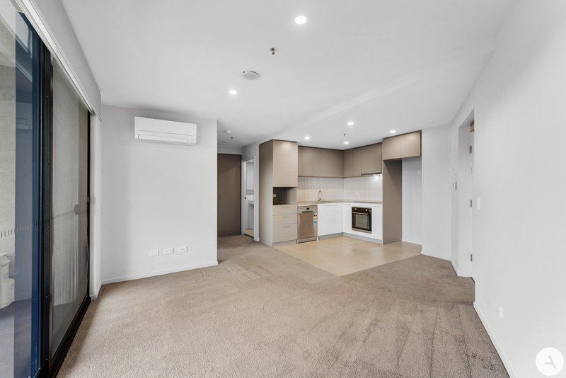Photo - 301/26 Cynthea Teague Crescent, Greenway ACT 2900 - Image 3