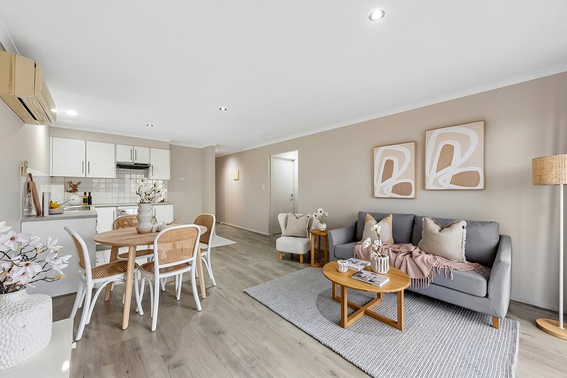 Photo - 30/13-19 Hurtle Parade, Mawson Lakes SA 5095 - Image 4