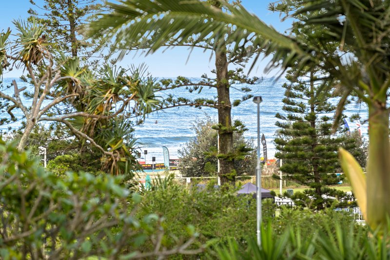 Photo - 301/3 Mclean Street, Coolangatta QLD 4225 - Image 15