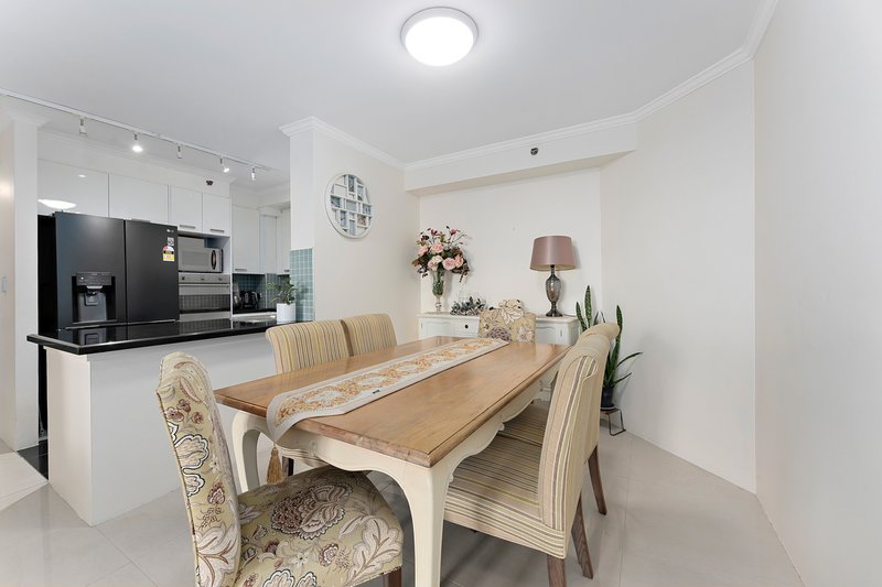 Photo - 30/14 Brown Street, Chatswood NSW 2067 - Image 4