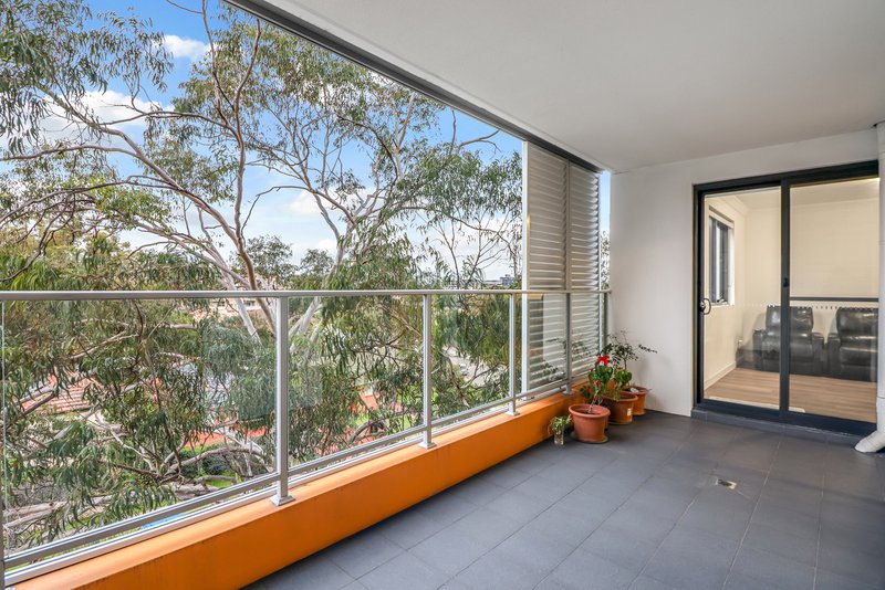 Photo - 301/43 Devitt Street, Blacktown NSW 2148 - Image 3