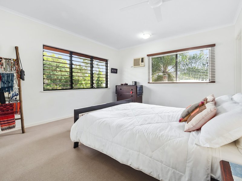 Photo - 301/497 Varley Street, Yorkeys Knob QLD 4878 - Image 9