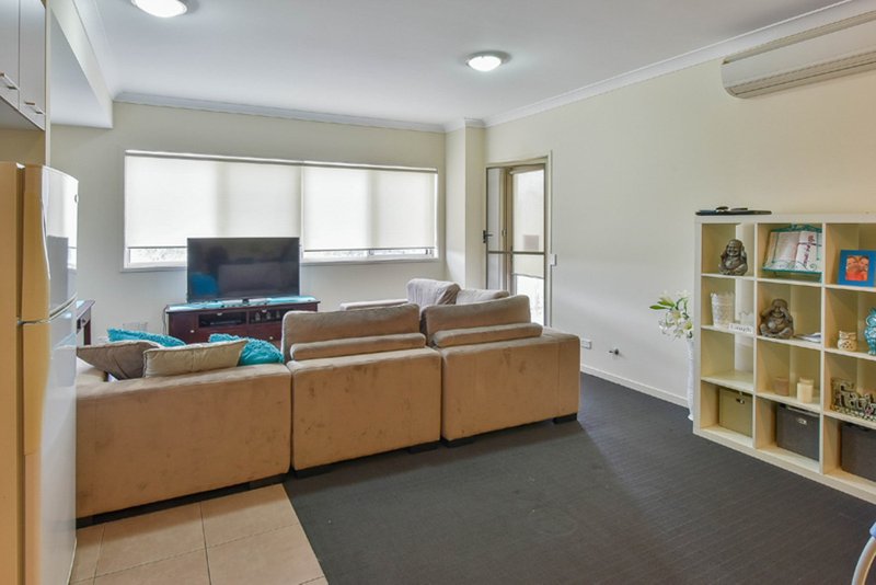 Photo - 30/15-17 Warby Street, Campbelltown NSW 2560 - Image 5