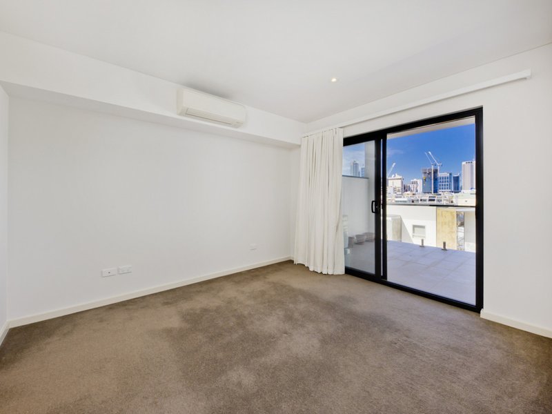 Photo - 30/152 Fitzgerald Street, Perth WA 6000 - Image 8