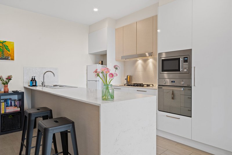 Photo - 301/56 Tryon Street, Upper Mount Gravatt QLD 4122 - Image 5